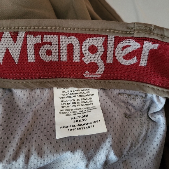Wrangler Outdoor Tan Men Pants , Size 38x30 - Picture 4 of 5